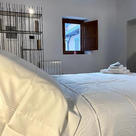 ל'אקווילה La Suite Aquilana מראה חיצוני תמונה